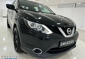 Nissan Qashqai 1.2 DIG-T CVT Revcam 2015 Rear Entertainment Black